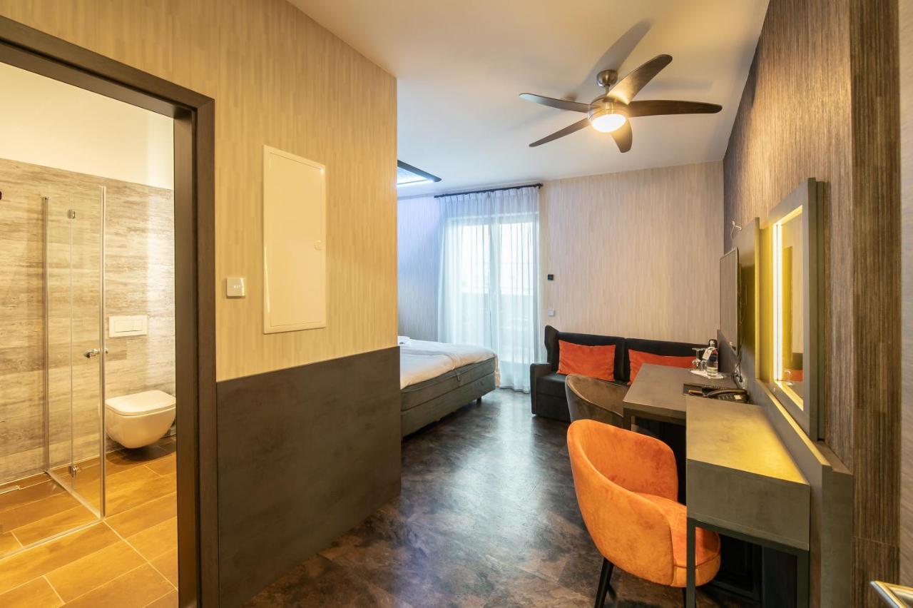 Hotel Lifestyle Mindelheim Exterior photo